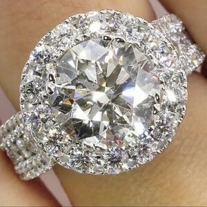 New round silver double lock engagement ring